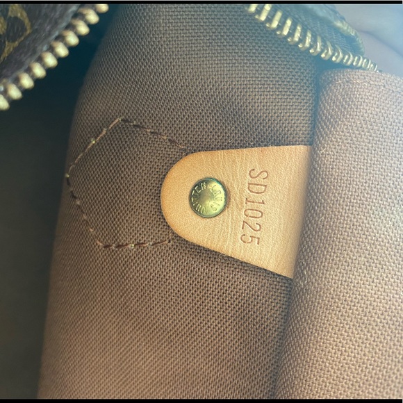 Louis Vuitton Speedy 30 - Picture 8 of 8